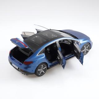 Mercedes-EQ EQE, V295 spektralblau metallic NZG 1:18 Metallmodell